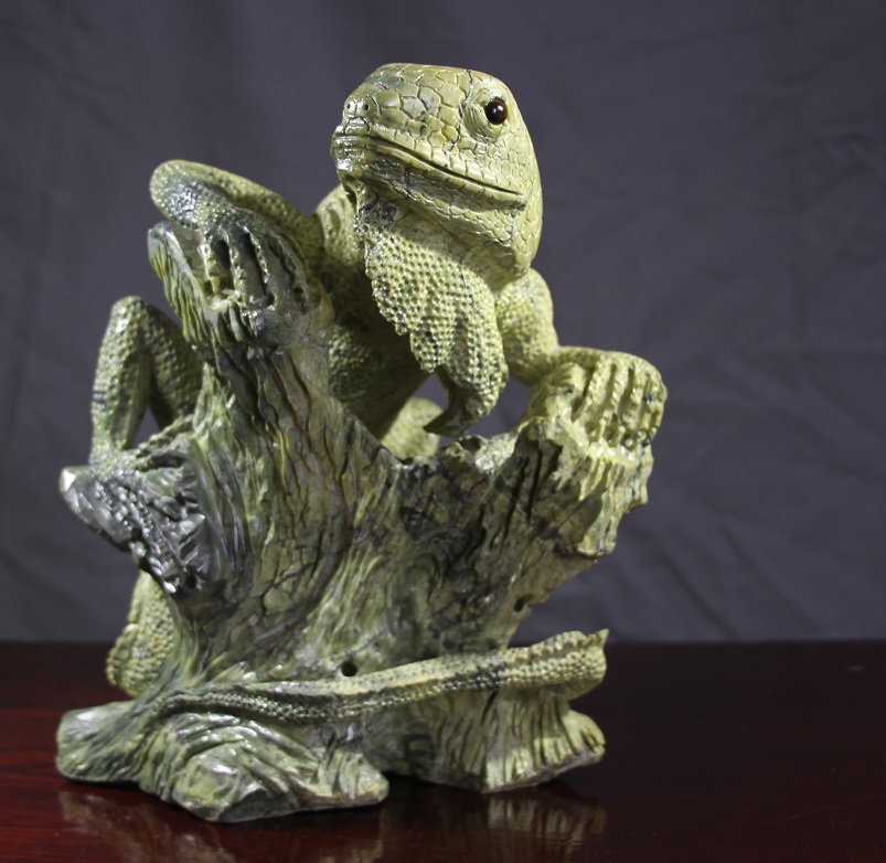 carved Iguana