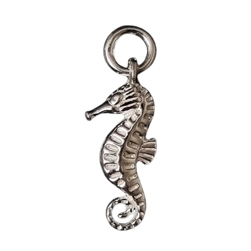 Silver Seahorse Pendant